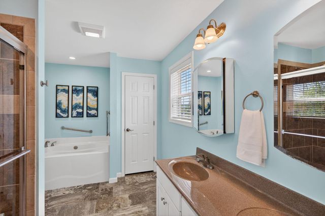 22 WAXWING CIR, Bechtelsville, PA 19505