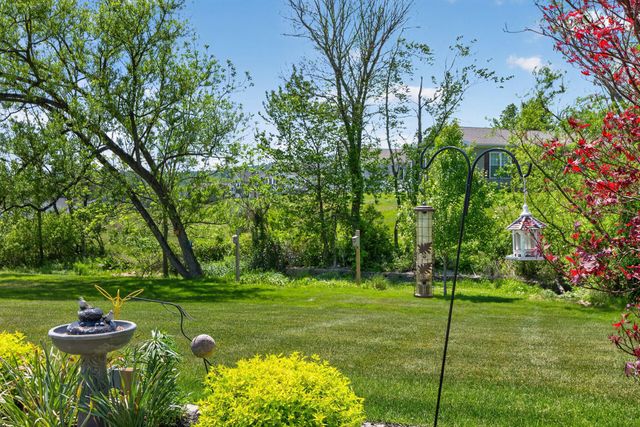 22 WAXWING CIR, Bechtelsville, PA 19505