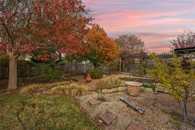 7620 Cayenne LN, Austin, TX 78741