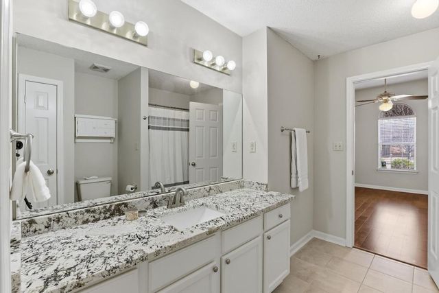 1077 JESSICA LAUREN DR, Cordova, TN 38018