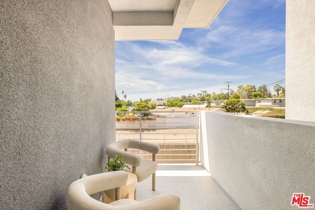 11724 Culver Boulevard 8, Los Angeles, CA 90066