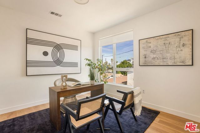 11724 Culver Boulevard 8, Los Angeles, CA 90066