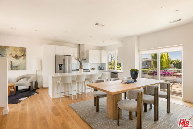 11724 Culver Boulevard 8, Los Angeles, CA 90066