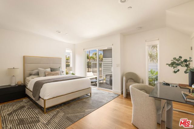 11724 Culver Boulevard 8, Los Angeles, CA 90066