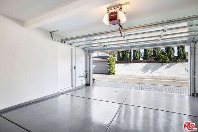 11724 Culver Boulevard 8, Los Angeles, CA 90066