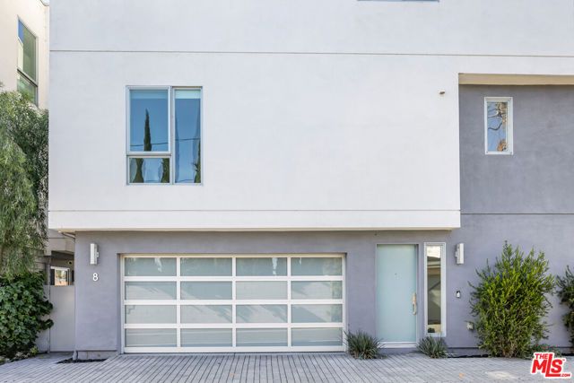 11724 Culver Boulevard 8, Los Angeles, CA 90066