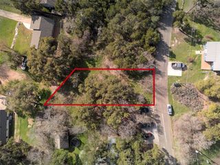 18501 E Lakeview DR, Jonestown, TX 78645