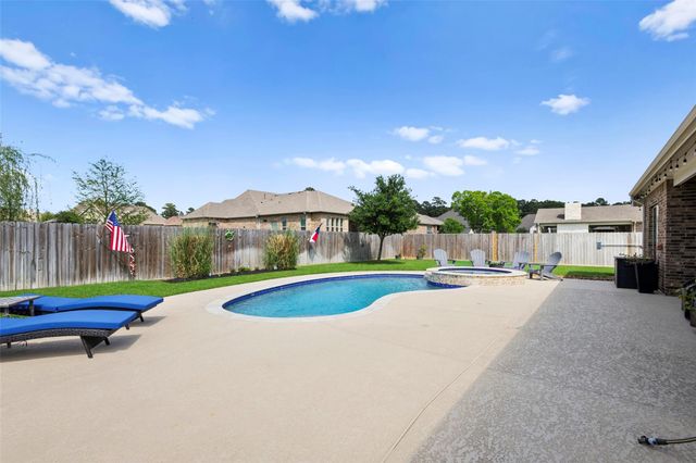 12238 Seagrape Lane, Conroe, TX 77304