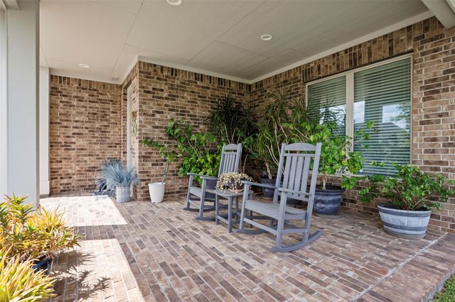 12238 Seagrape Lane, Conroe, TX 77304