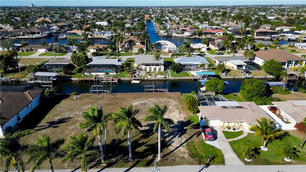 4920 Seville CT, CAPE CORAL, FL 33904 — photo 3