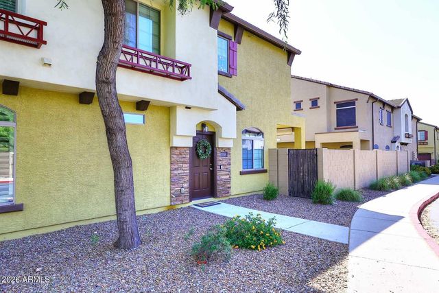 2725 E MINE CREEK Road 1146, Phoenix, AZ 85024