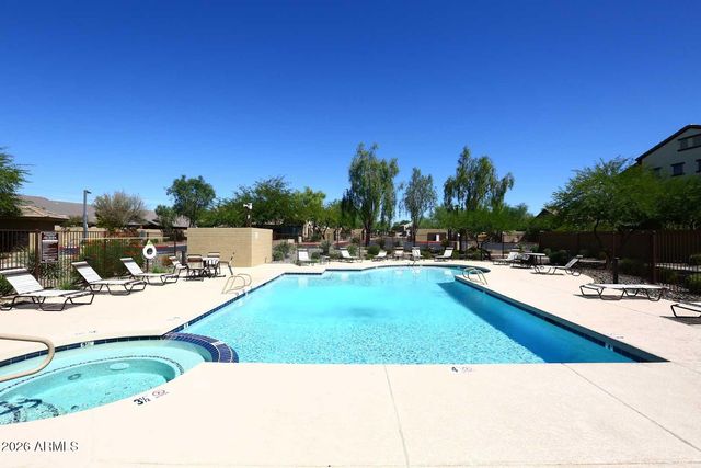 2725 E MINE CREEK Road 1146, Phoenix, AZ 85024