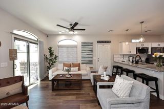 2725 E MINE CREEK Road 1146, Phoenix, AZ 85024