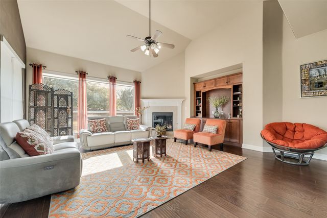 5736 New Castle Drive, Richardson, TX 75082