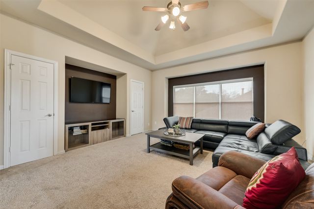 5736 New Castle Drive, Richardson, TX 75082