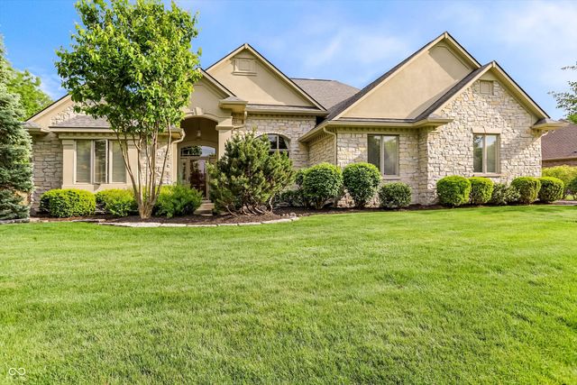 14739 Raymond Lane, Carmel, IN 46032