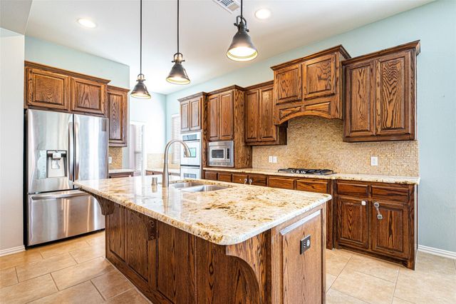 6305 Canyon Crest Drive, Mckinney, TX 75071