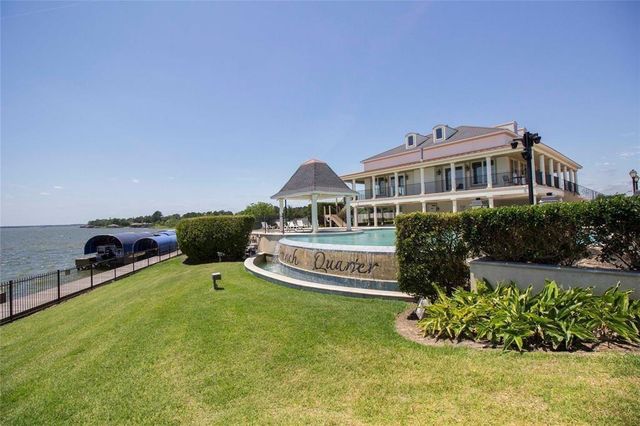 10923 Decatur Street, Willis, TX 77318