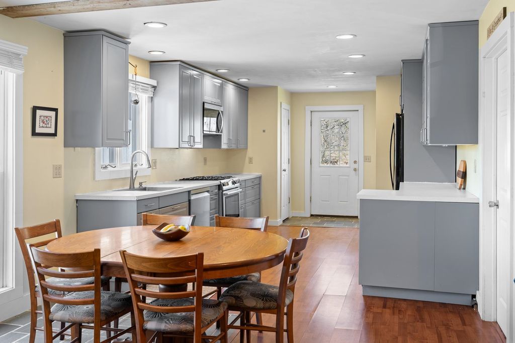 366 Kirby Hollow Road, Dorset, VT 05251