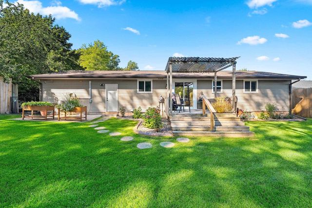 1241 DELRAY DRIVE, Green Bay, WI 54304