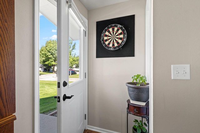1241 DELRAY DRIVE, Green Bay, WI 54304