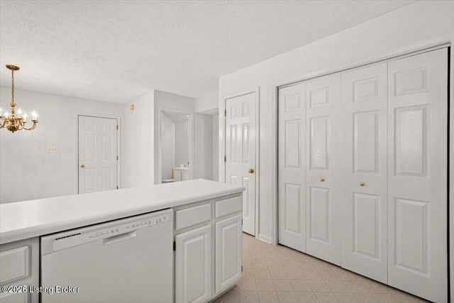 15 Trace Ln, Shelbyville, KY 40065