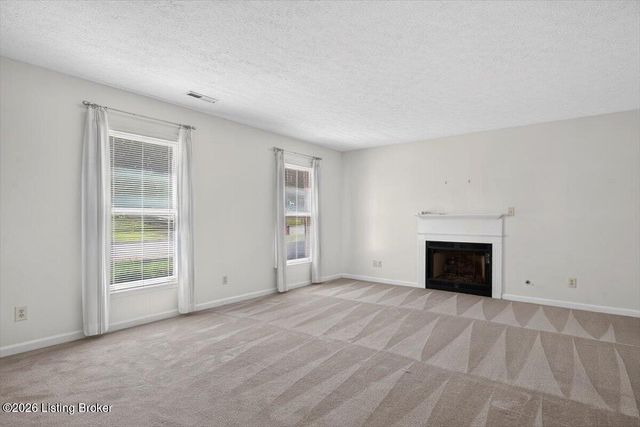 15 Trace Ln, Shelbyville, KY 40065