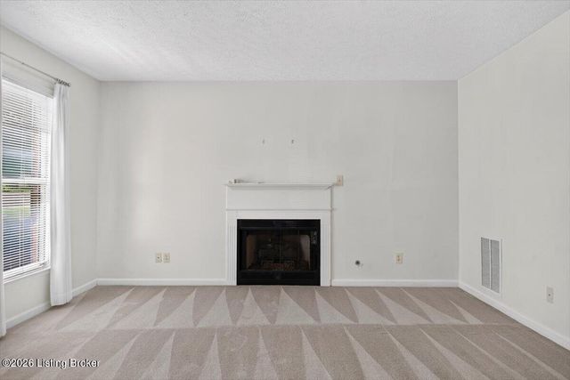 15 Trace Ln, Shelbyville, KY 40065