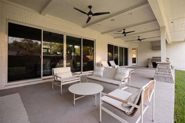813 Clearwater Drive, Richardson, TX 75080