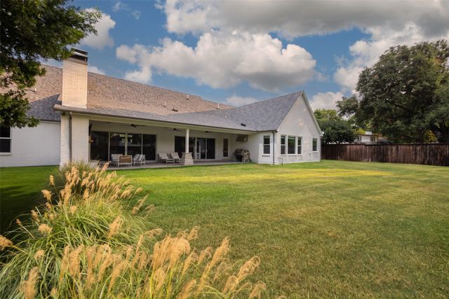 813 Clearwater Drive, Richardson, TX 75080