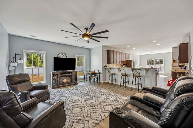 117 Larsen Court, Kingsland, GA 31548