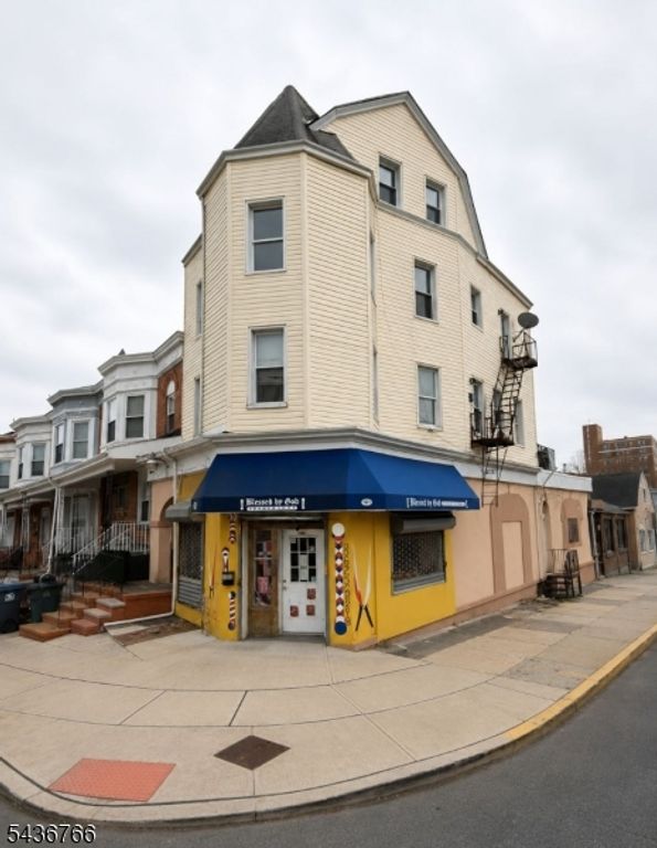 101 Eaton Pl, East Orange City, NJ 07017