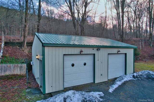 46 Neversink Drive, Port Jervis, NY 12771