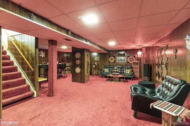 25810 Virginia Drive, Warren, MI 48091