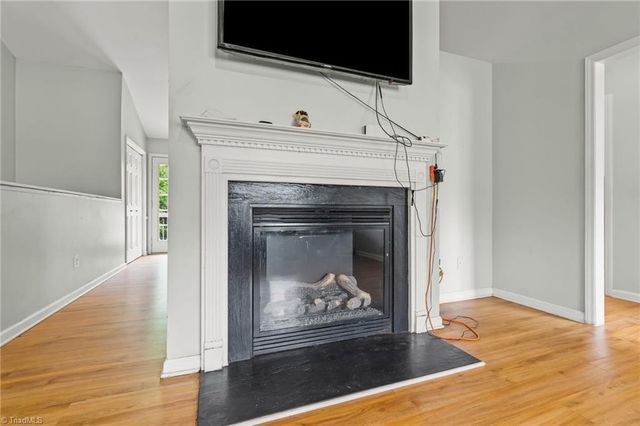 4381 Stone Forest Court, Winston-salem, NC 27105
