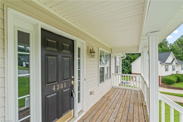 4381 Stone Forest Court, Winston-salem, NC 27105