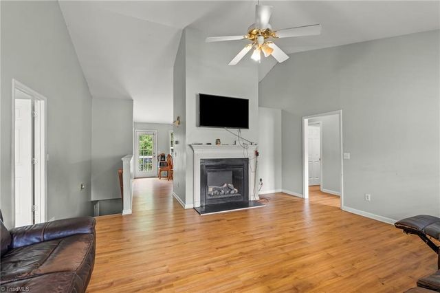 4381 Stone Forest Court, Winston-salem, NC 27105