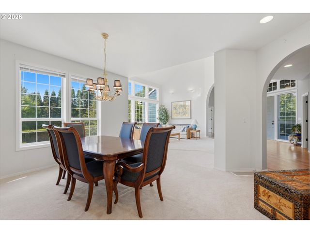 9850 Ne MEADOW Loop, Newberg, OR 97132