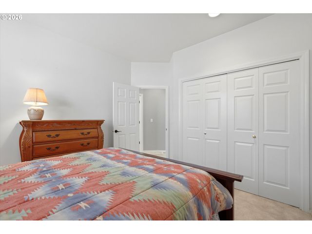 9850 Ne MEADOW Loop, Newberg, OR 97132