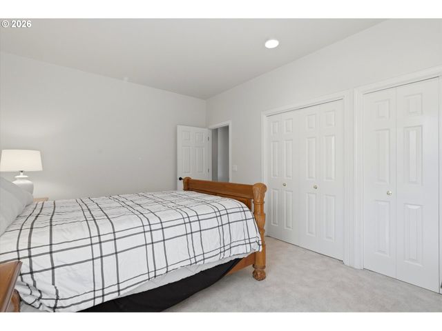 9850 Ne MEADOW Loop, Newberg, OR 97132
