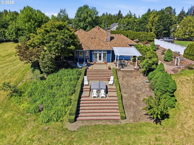 9850 Ne MEADOW Loop, Newberg, OR 97132