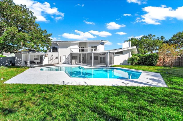 8922 BAY COVE COURT, Orlando, FL 32819