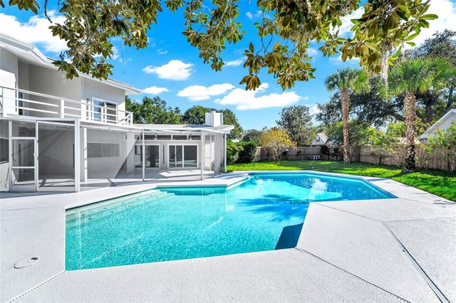 8922 BAY COVE COURT, Orlando, FL 32819