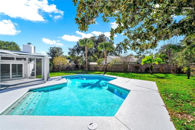 8922 BAY COVE COURT, Orlando, FL 32819