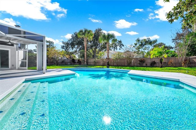 8922 BAY COVE COURT, Orlando, FL 32819