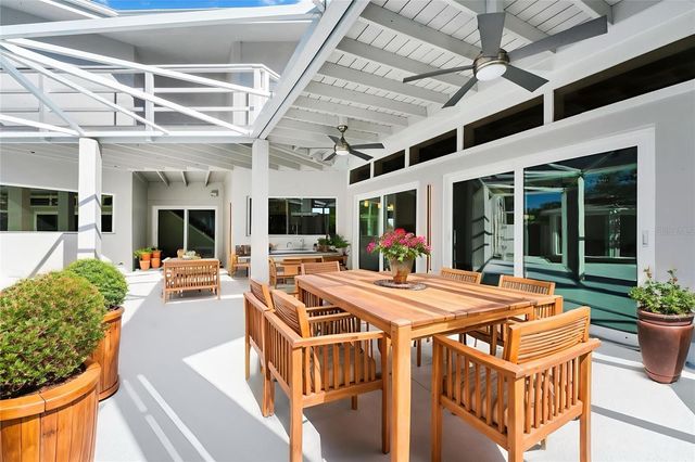 8922 BAY COVE COURT, Orlando, FL 32819