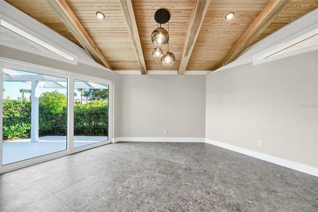 8922 BAY COVE COURT, Orlando, FL 32819