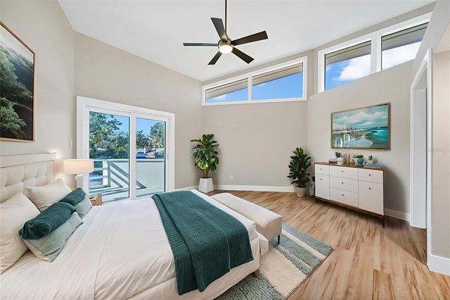 8922 BAY COVE COURT, Orlando, FL 32819