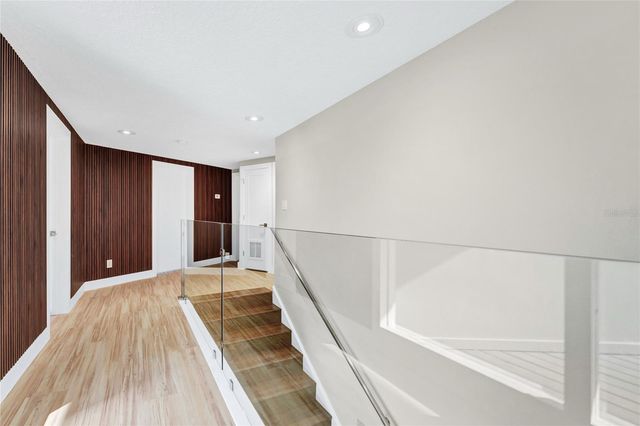 8922 BAY COVE COURT, Orlando, FL 32819