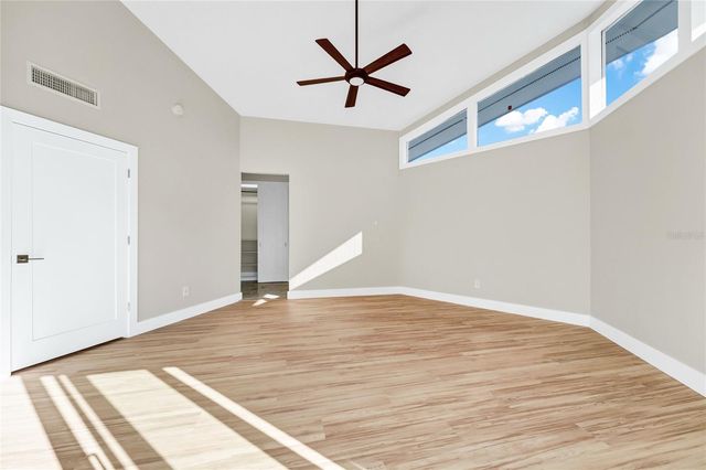 8922 BAY COVE COURT, Orlando, FL 32819